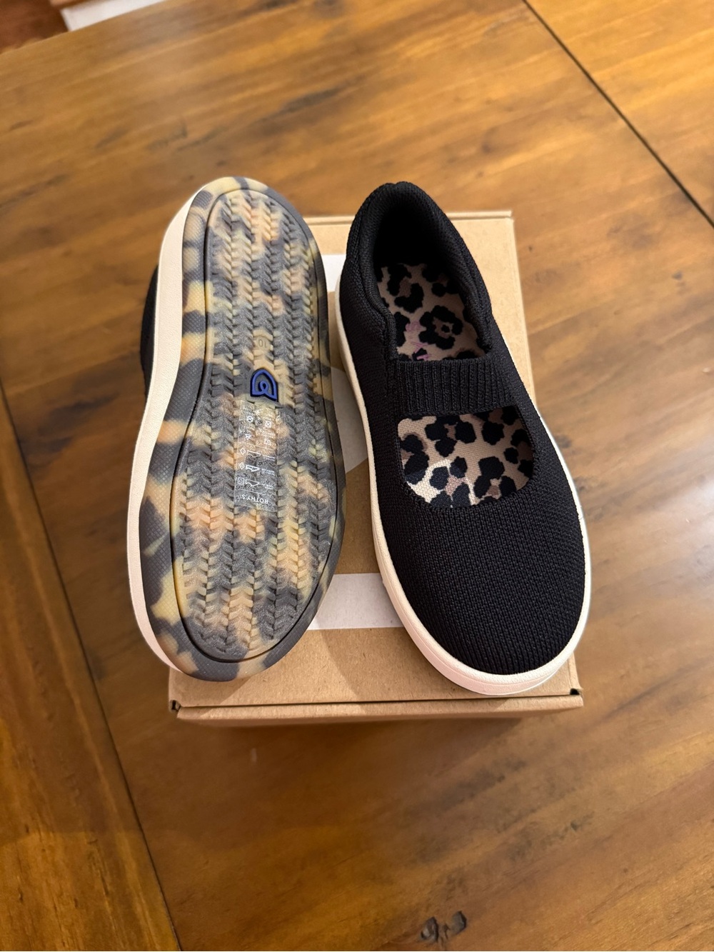 Rothy's Kids Mary Jane Slip On Sneaker Size 10 NWT in box